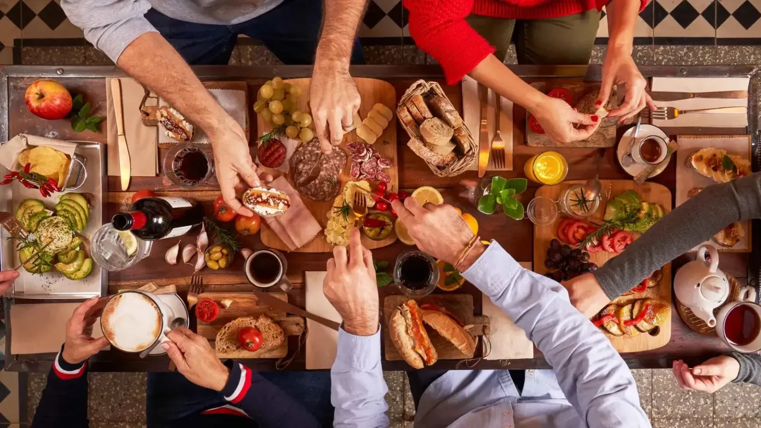 ثلاث طرق سهلة للتحكم في مستوى السكر بعد الأكل