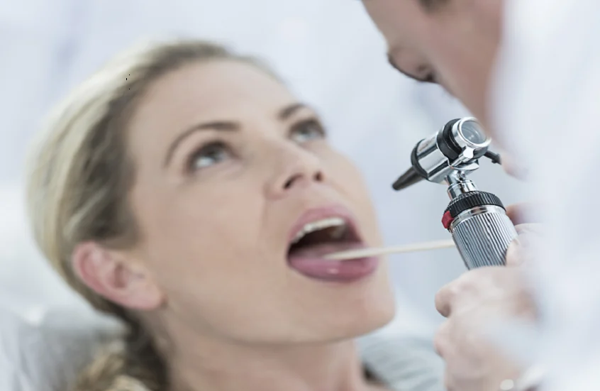 أعراض فموية تدل على مشاكل صحية