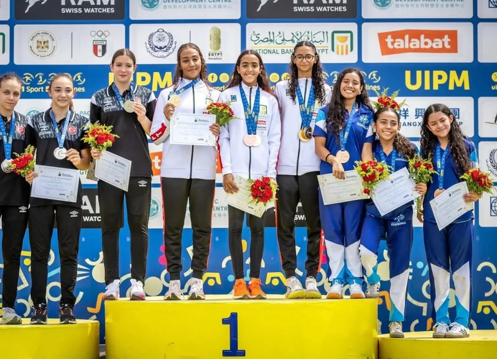 المجلس القومي للمرأة يهنئ منتخب مصر للناشئات بعد تتويجهن ببطولة العالم للخماسي الحديث