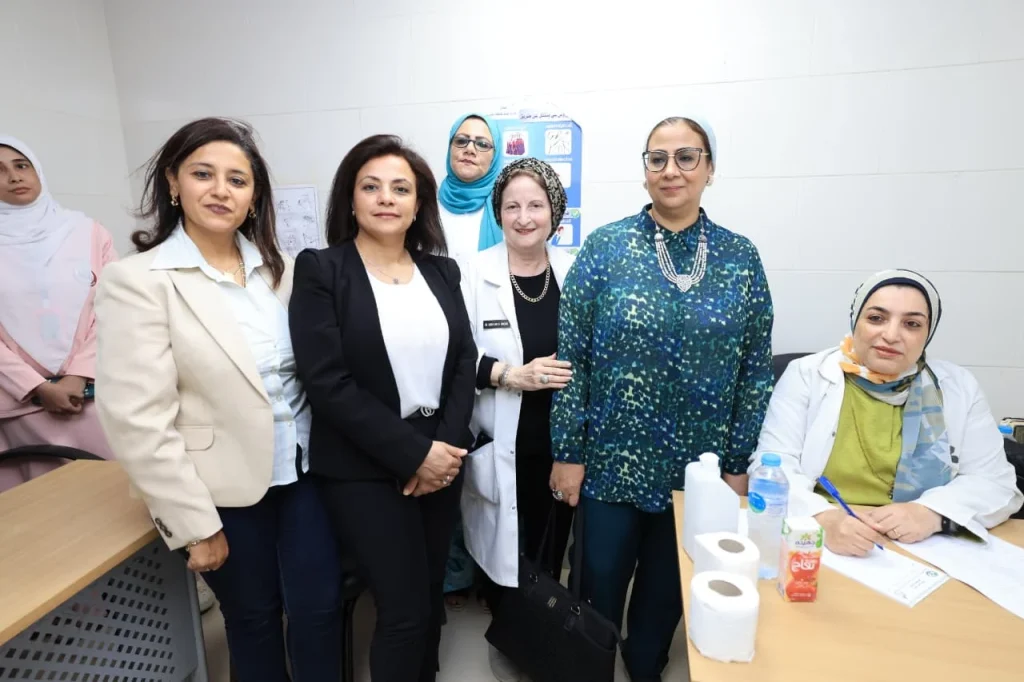 المستشارة أمل عمار تزور مستشفى الشلاتين المركزي