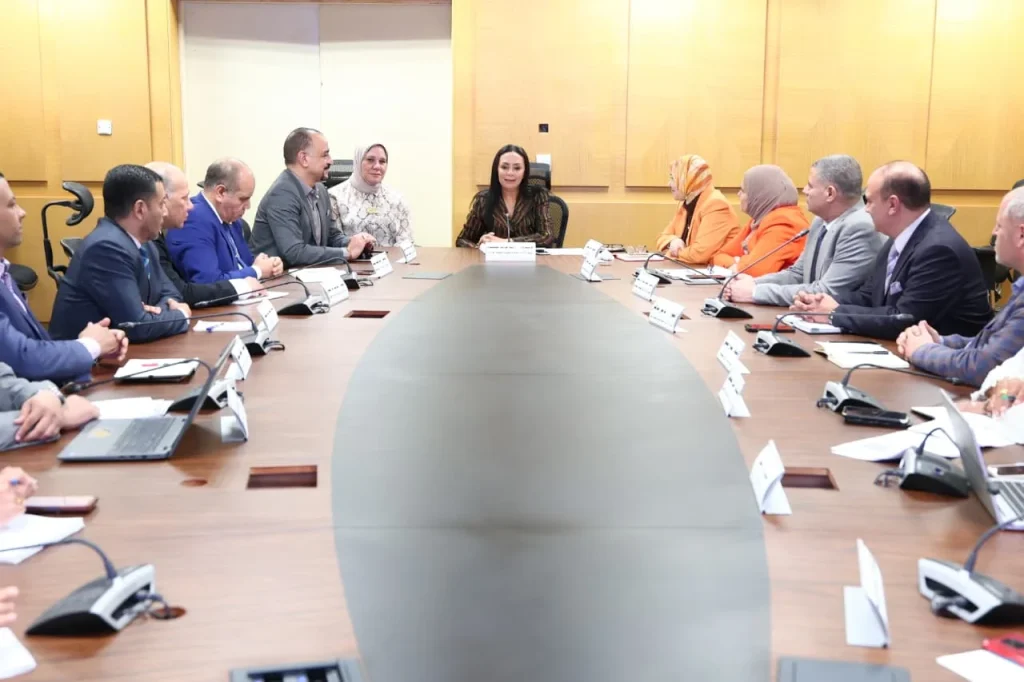 وزيرة التضامن تُثني على منظومة الشكاوى في الوزارة