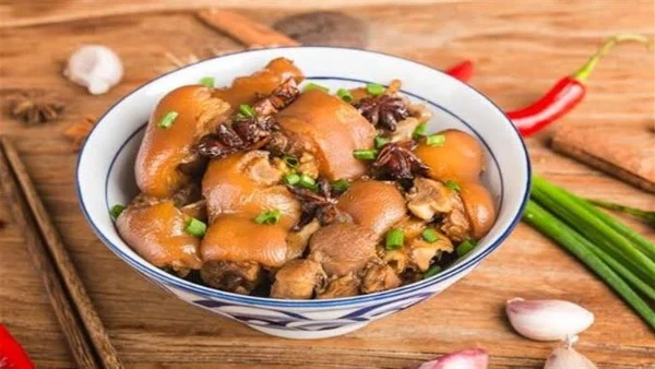 ماذا يحدث لجسمك عند تناول الكوارع؟ المفاجأة في النقطة الرابعة