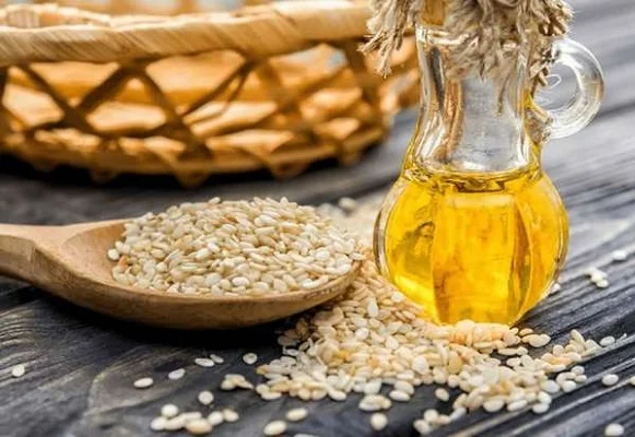 لماذا يعد السمسم إضافة مهمة إلى نظامك الغذائي لصحة عظامك؟