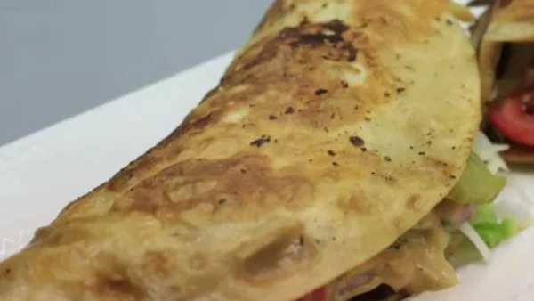 طريقة تحضير برغر التورتيلا بطعم لا يقاوم