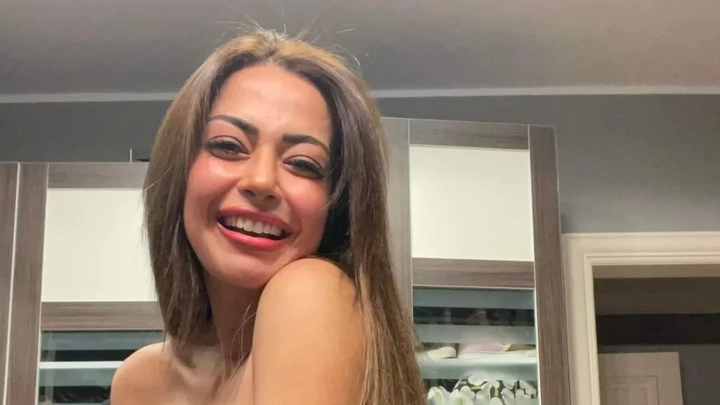 داليا مصطفى تتألق في العراق بإطلالة مميزة