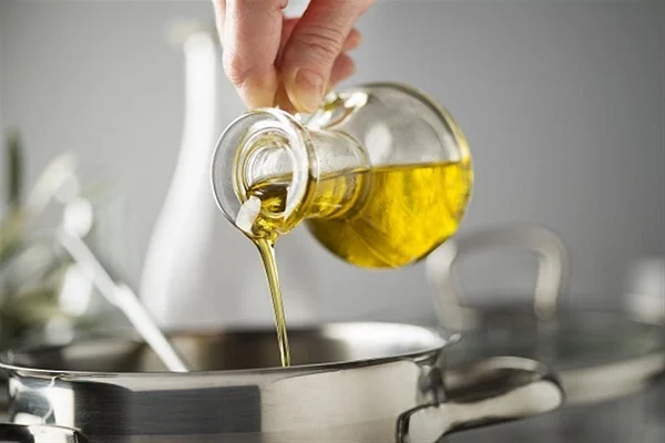 أفضل زيوت الكيتو: 6 اختيارات مميزة لتعزيز صحتك وزيادة طاقتك 1 afkarjadida.com 20250927815421