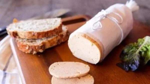 كيفية إعداد لانشون الدجاج بدون مواد حافظة