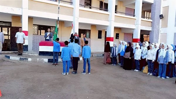 استغاثة أهالي طلاب الثانوي منازل ببئر العبد لفتح فصول