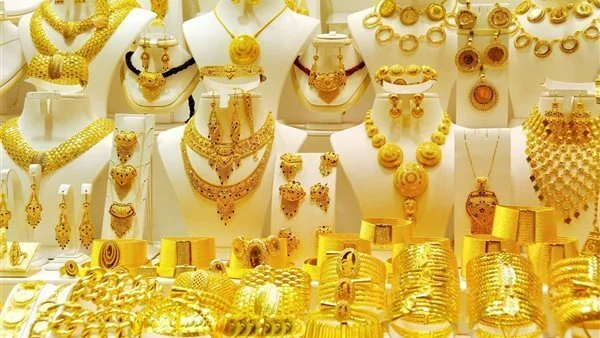أسعار الذهب تواصل ارتفاعه القوي في ختام تعاملات الإثنين 