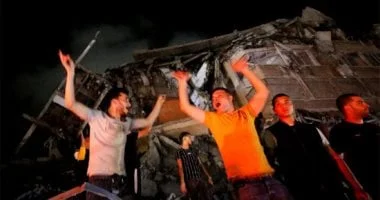 نتنياهو يصادق على أسماء الأسرى الفلسطينيين المفرج عنهم لإحالتها إلى حماس