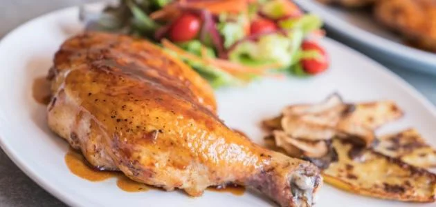 صوص الزبادي بالأعشاب لمسة منعشة للدجاج