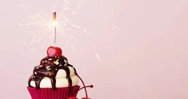 تحضير كب كيك في المنزل بمكونات سهلة وسريعة