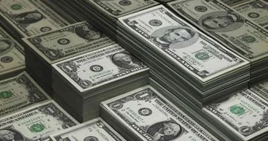 سعر الدولار مقابل الجنيه في البنوك المصرية لحظة بلحظة