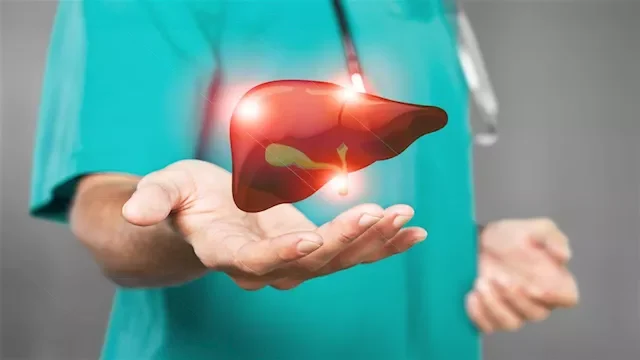 5 علامات تشير إلى إصابتك بمرض كبدي خطير.. لا تتجاهلها 