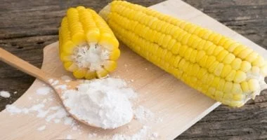 مصدر سريع للطاقة: القيمة الغذائية لنشا الذرة وأضرار الإفراط فيه