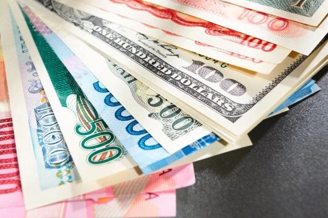 أسعار العملات العربية والأجنبية اليوم 16 أكتوبر 2025 