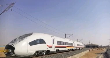 أول قطار فائق السرعة في مصر من ورش أكتوبر لقطار فيلارو