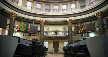 المؤشر الرئيسي للبورصة يرتفع في منتصف التعاملات بدعم CIB والشرقية
