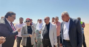 وزير الإسكان يعرض أول مشروع لمعالجة المخلفات البلدية والتخلص الآمن منها