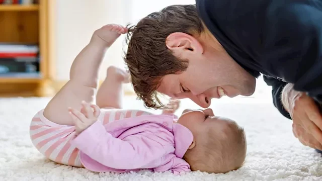 إنجاب الرجل في سن متقدم يزيد احتمال الطفرات الوراثية 