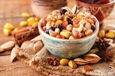 المكسرات: ثمار صغيرة بقوة صحية كبيرة