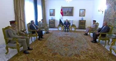 الرئيس السيسي يستقبل رئيس أركان الجيش الباكستاني