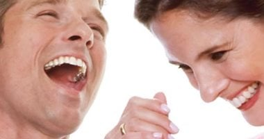دراسة تحذر من مخاطر نوبات الضحك القوية
