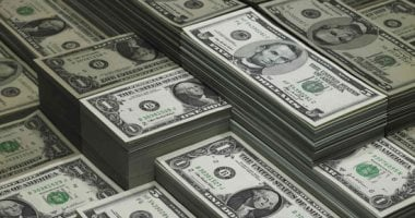 سعر الدولار عند بداية التعاملات الأحد 26-10-2025