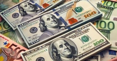 سعر الدولار يتراجع أمام الجنيه 5 قروش بتعاملات 26-10-2025