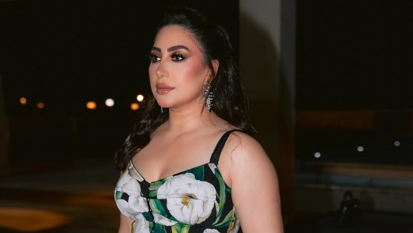 بوسي تبهر متابعيها بملابس كاجوال