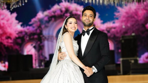 بفستان أسطورى.. تفاصيل زفاف أحمد جمال وفرح الموجي