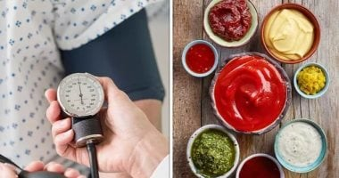 أخصائي يقدم أفكار إفطار صحي لمرضى ضغط الدم