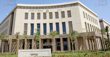 موعد صرف مرتبات نوفمبر 2025 للعاملين بالوزارات والجهات الحكومية
