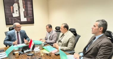 نائب وزير الإسكان يواصل إعداد اللائحة التنفيذية لقانون تنظيم مرفق مياه الشرب