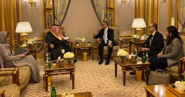 وزير الاستثمار يبحث تعزيز الاستثمار والتجارة مع وزير التجارة