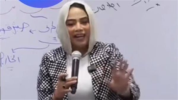 عاجل| في حال الاعتراض: معلمة تثير جدلًا بنصيحة للطلاب: قولوا أحمس