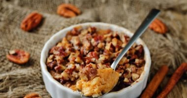 طاجن البطاطا بالمكسرات: تحلية سريعة فى 20 دقيقة