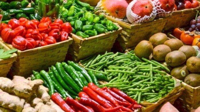 أسعار الخضروات والفواكه اليوم.. العنب كم؟ 29 أكتوبر 2025