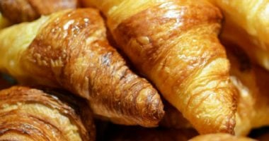 4 أنواع معجنات من عجينة واحدة بـ 3 أكواب دقيق