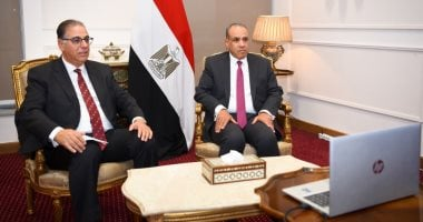 وزير الخارجية يشارك في افتتاح الصالون الثقافي للمصريين بالخارج