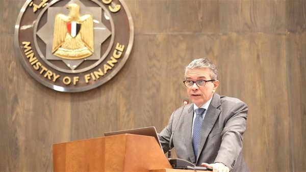 رئيس مصلحة الجمارك: تطوير الإطار التشريعي لمواكبة مستجدات التجارة الإلكترونية