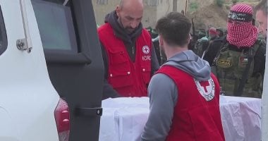 الاحتلال يسلم جثامين 15 فلسطينيًا ضمن صفقة تبادل الأسرى