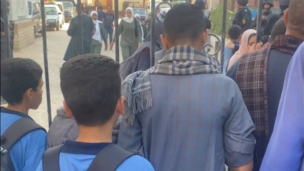 عاجل: ٤٩ تلميذًا بتسمم أقراص البلهارسيا بساحل سليم بأسيوط والصحة تعلق