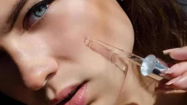 كيف تختارين السيروم المناسب لبشرتك مع تغير الفصول؟