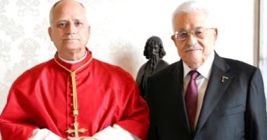 لقاء تاريخي بين بابا الفاتيكان ورئيس فلسطين ودعوات لدعم عاجل لغزة