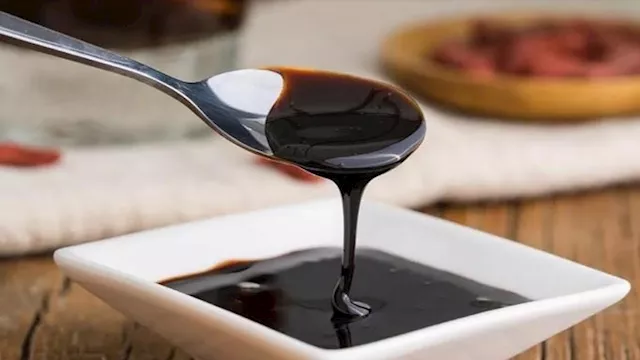 احرص عليه: 5 فوائد صحية للعسل الأسود