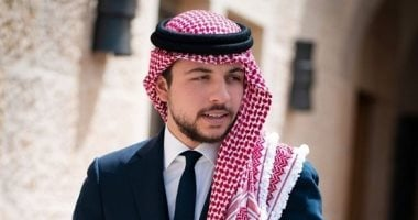 الأمير الحسين بن عبدالله الثاني يؤدي اليمين الدستورية نائباً لملك الأردن