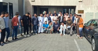 المصريون في الإمارات يتوافدون على لجان التصويت في انتخابات النواب