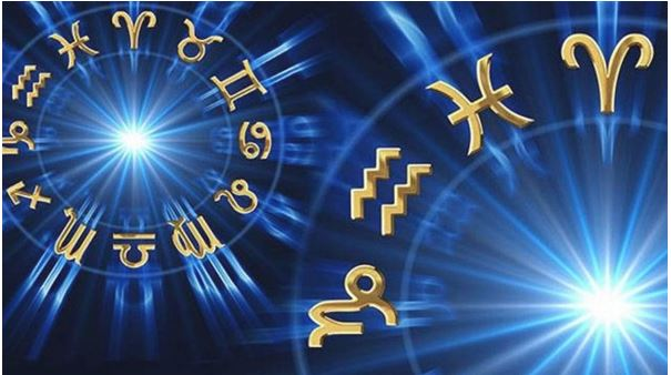 برج الدلو حظك اليوم السبت 8 نوفمبر 2025: دع العاطفة تشارك العقل في قراراتك