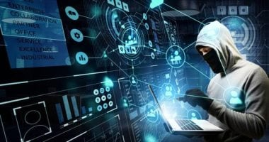 احذر: إنشاء الحسابات الوهمية على السوشيال ميديا قد تقودك إلى الحبس